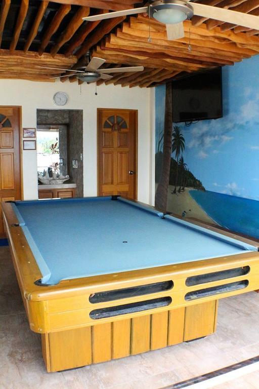 Coral Garden Beach Resort Puerto Galera Dış mekan fotoğraf